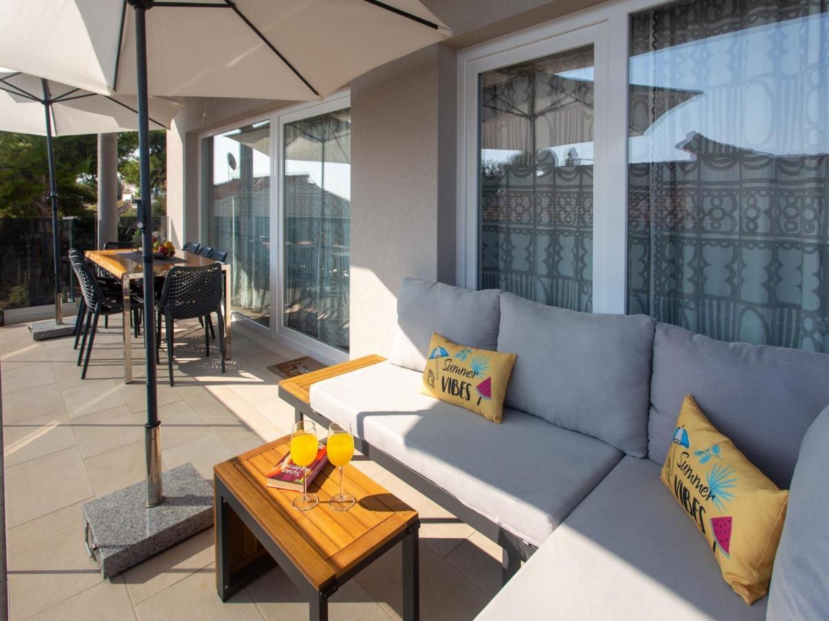 Apartments Aqua Trogir Exterior photo